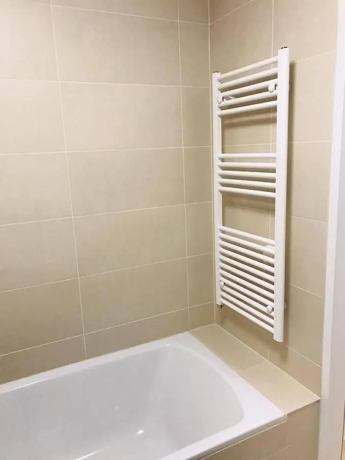 Premium Apartment, Family Friendly Vienna 0*,